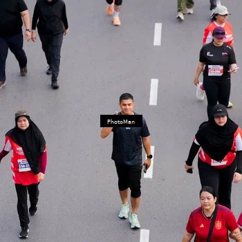 Runner Photo 8095543