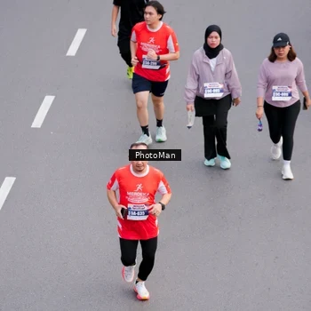 Runner Photo 8095553