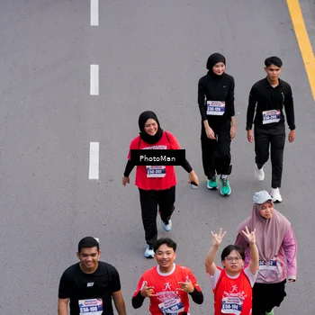 Runner Photo 8095611