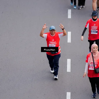 Runner Photo 8095628