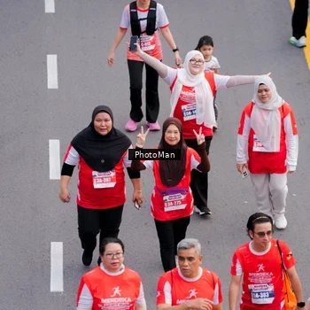 Runner Photo 8095651