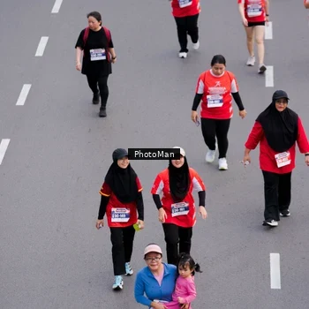 Runner Photo 8095670