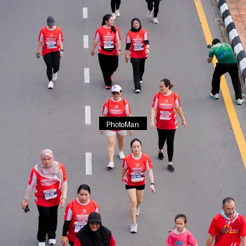 Runner Photo 8095673