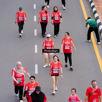 Runner Photo 8095675