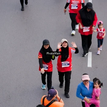 Runner Photo 8095677