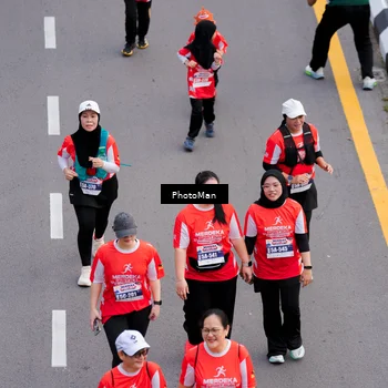 Runner Photo 8095698