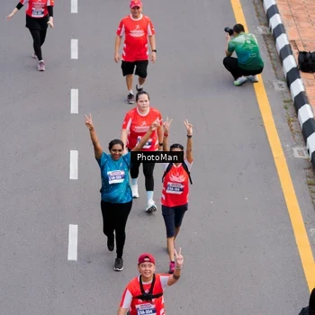 Runner Photo 8095705