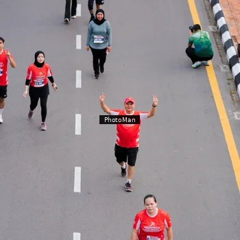 Runner Photo 8095711
