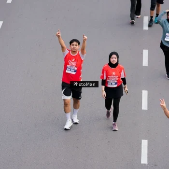 Runner Photo 8095715