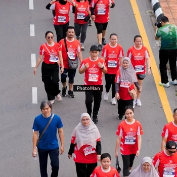 Runner Photo 8095750