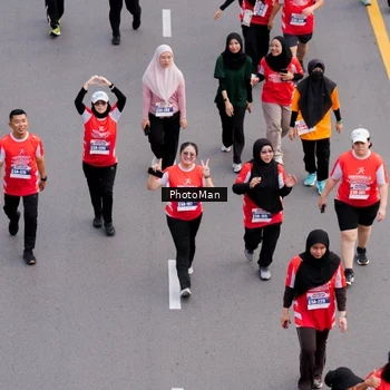 Runner Photo 8095757