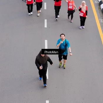 Runner Photo 8095773