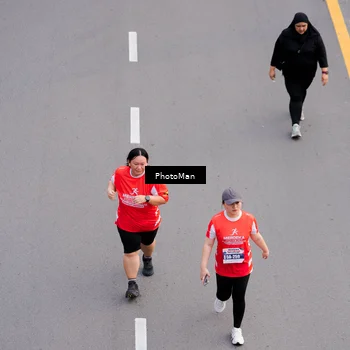 Runner Photo 8095786