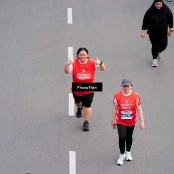 Runner Photo 8095791