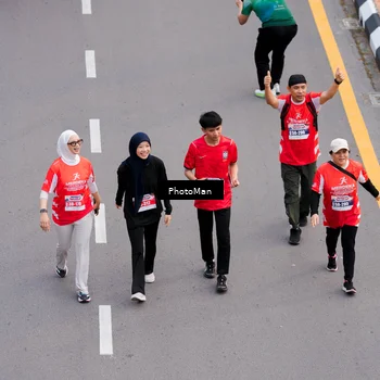 Runner Photo 8095793