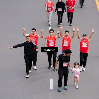 Runner Photo 8095796