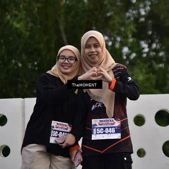 Runner Photo 8097013