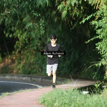 Runner Photo 8099870