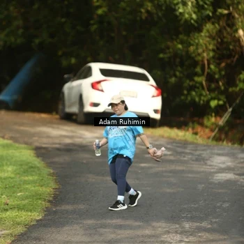 Runner Photo 8100153