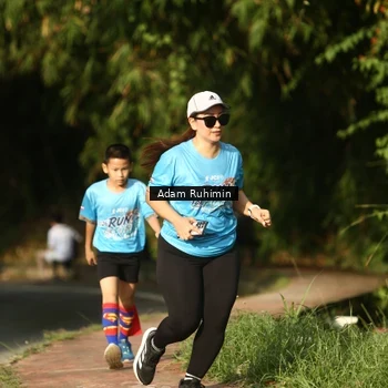 Runner Photo 8100222