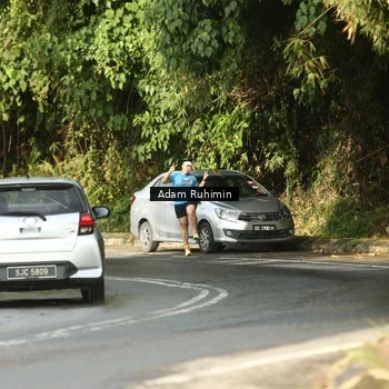 Runner Photo 8100265