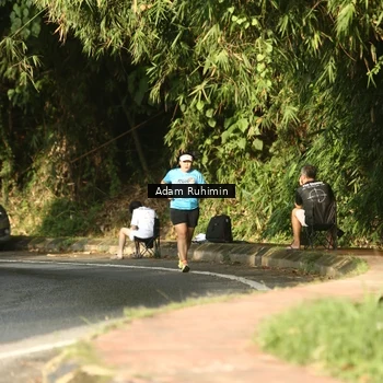 Runner Photo 8100270