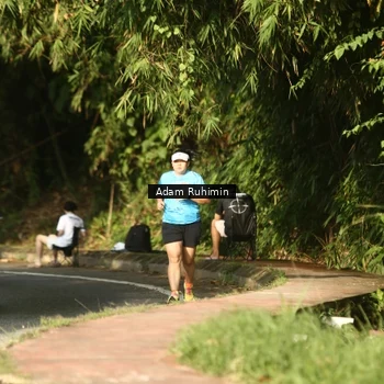 Runner Photo 8100273
