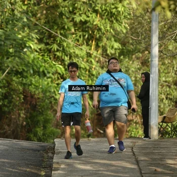 Runner Photo 8100299