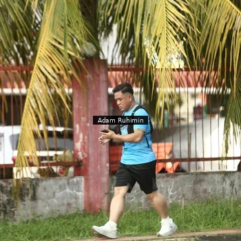 Runner Photo 8100314