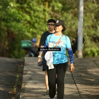 Runner Photo 8100318