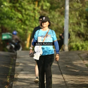 Runner Photo 8100320