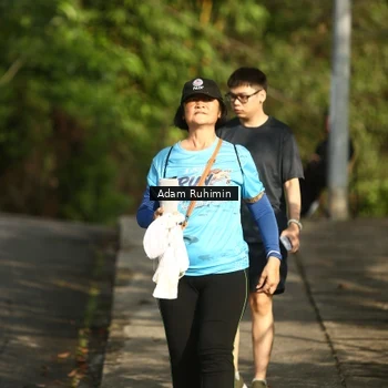 Runner Photo 8100323