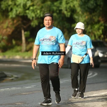 Runner Photo 8100336