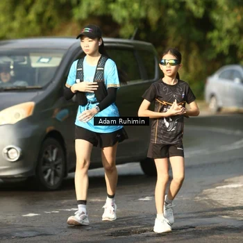 Runner Photo 8100339