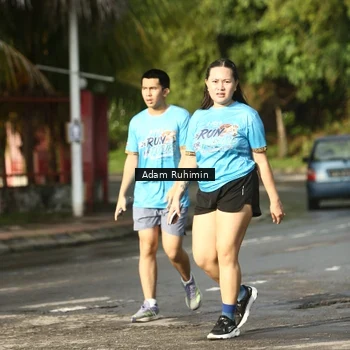 Runner Photo 8100342