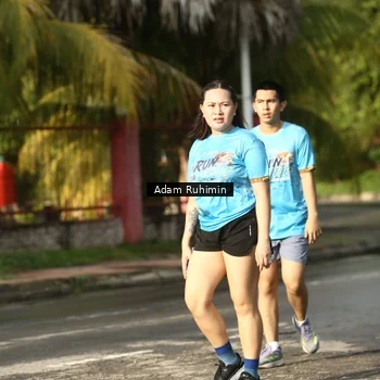 Runner Photo 8100346