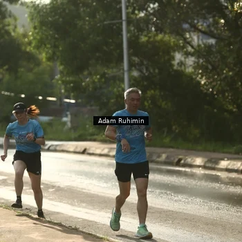 Runner Photo 8100388