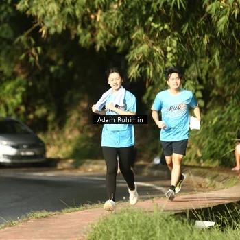 Runner Photo 8100421