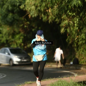 Runner Photo 8100425