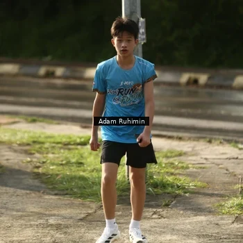 Runner Photo 8100442