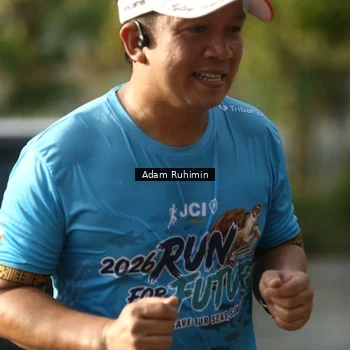 Runner Photo 8100443
