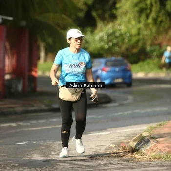 Runner Photo 8100458