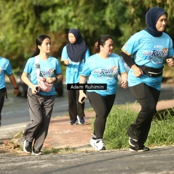 Runner Photo 8100472