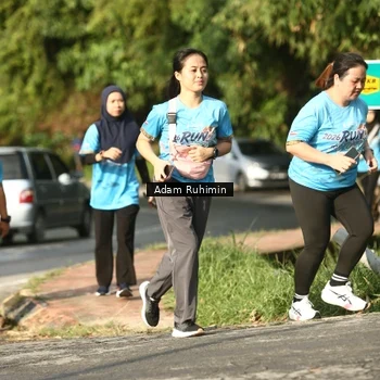 Runner Photo 8100476