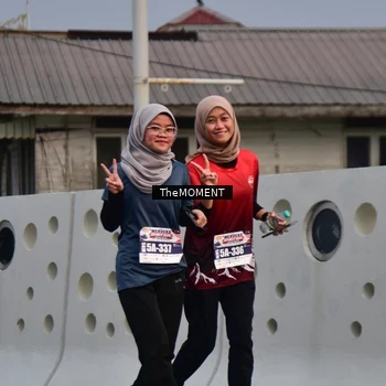 Runner Photo 8100798