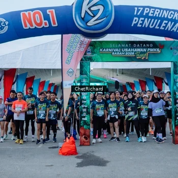 Runner Photo 8100814