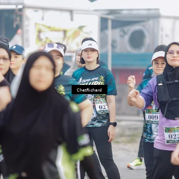 Runner Photo 8100832