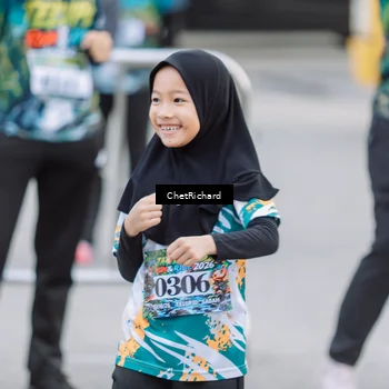 Runner Photo 8100854