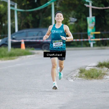 Runner Photo 8100855