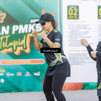 Runner Photo 8100856